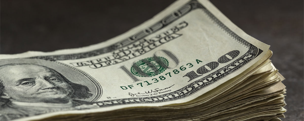Złoty Traci Do Dolara, Usd/pln Może Wrócić Powyżej 4,40 Zł