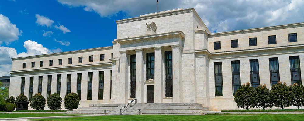 Fed Dyskutował Cięcie Stóp O 50 Pb
