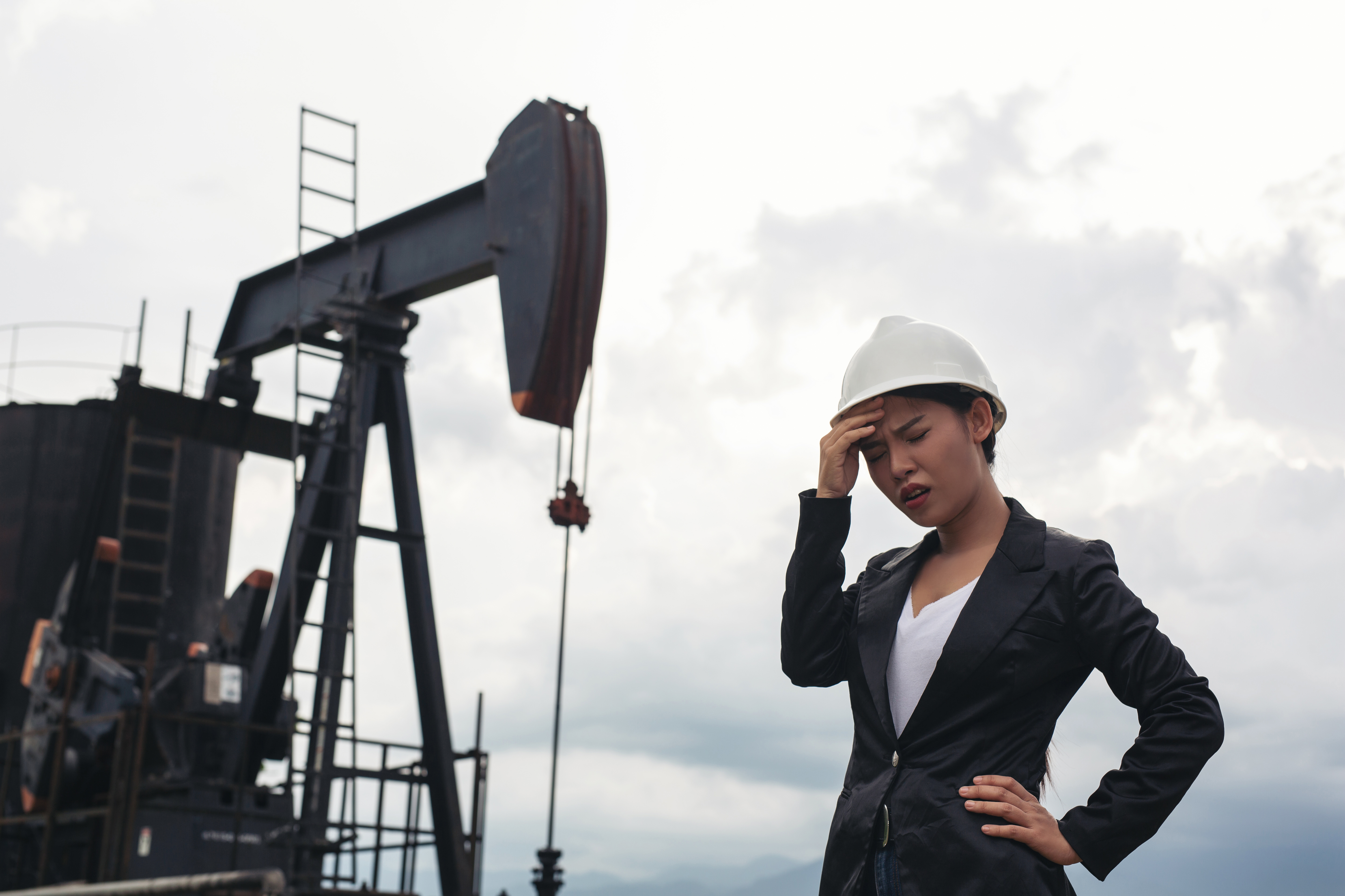 Se Incrementan Las Posiciones En Bonos Y El Petróleo Sigue Cayendo